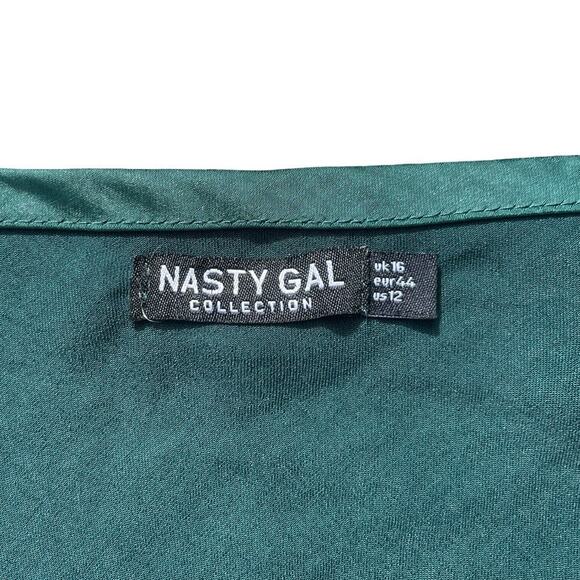 Nasty Gal Cowl Neck Satin Mini Slip Dress Spaghetti Straps Green - Size 12 - Picture 6 of 14